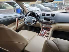 A picture of Foreign used 2012 Toyota highlander LE accident free going for