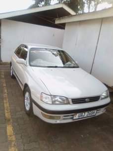A picture of 1998 Toyota corona St 190 Black