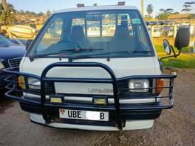 A picture of Toyota Town Ace