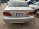 A picture of LEXUS ES 330