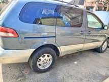 A picture of 2002 Toyota Sienna 08125339499