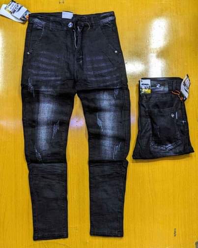 A picture of AMANA FASHION JEANS 0658683060