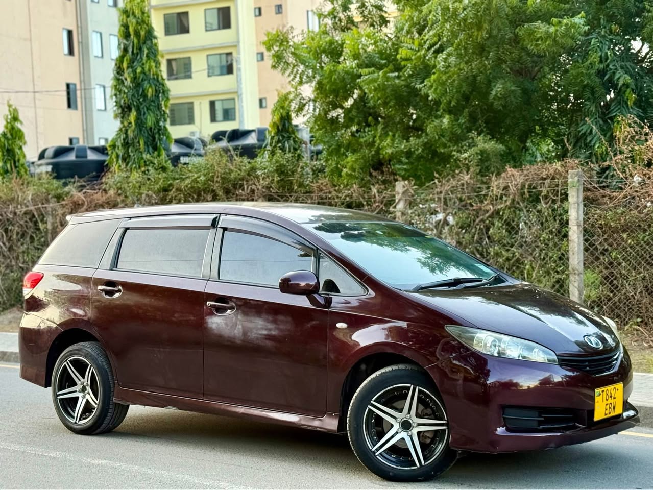 A picture of TOYOTA WISH NEW MODEL
