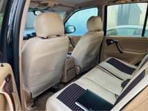 A picture of 1999 Mercedes Benz ML 320