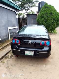 A picture of Passat FSI. 2007 Sound 4 plug Engine Gear is working