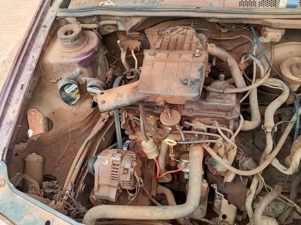 A picture of 1998 Volkswagen Vento