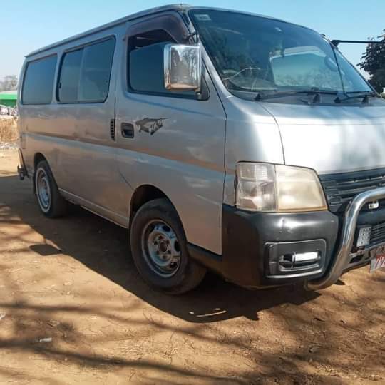 used nissan caravan