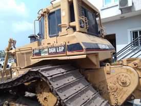 A picture of CAT BULLDOZER D6H V TRACK