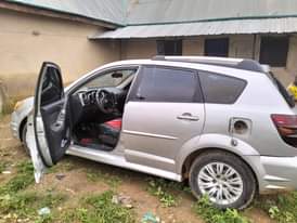 A picture of Pontiac vibe for sale Untempered engine Gear working perfectly Compressor