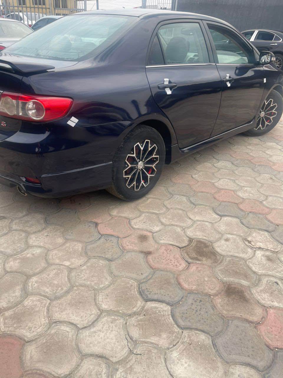 A picture of 2013 TOYOTA COROLLA SPORT EDITION 