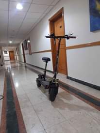 A picture of electric scooter aster bike