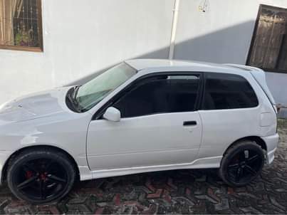 A picture of starlet glanza
