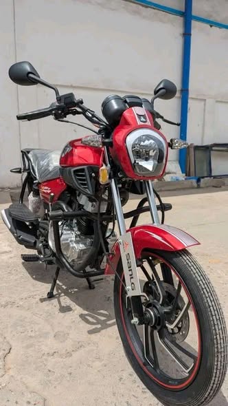 A picture of Calling and WhatsApp 0675457357 SANLG NEW MODEL CC 150 FULL