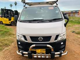 nissan nv350