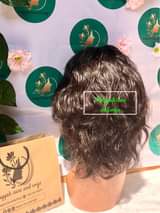 A picture of Wavy wigs