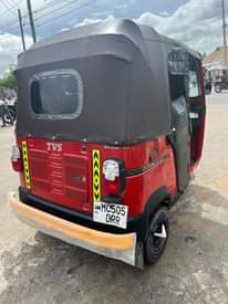 A picture of Bajaji used