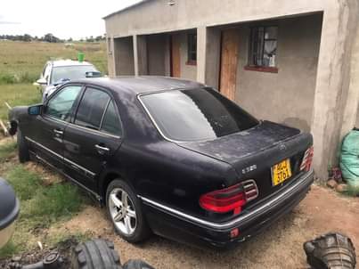 classifieds/cars mercedes