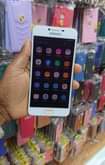 A picture of Samsung c7