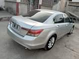 A picture of Clean 08 Honda... 08062988402
