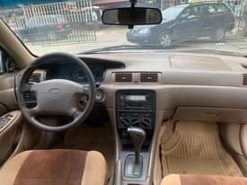 A picture of 2002 Toyota Camry drop light