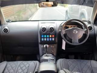 A picture of NISSAN DUALIS