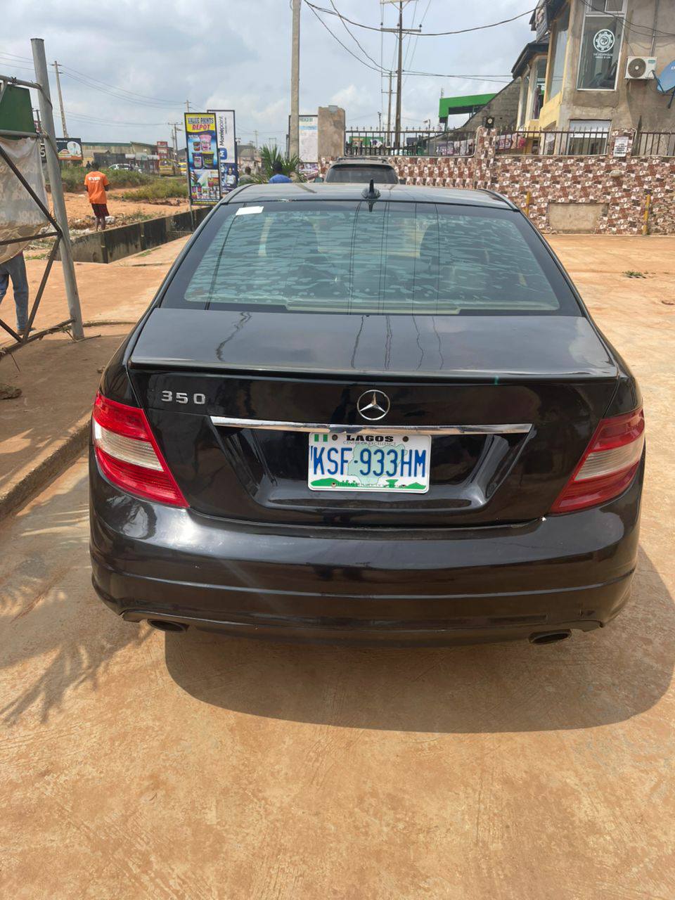 A picture of Mercedes Benz C350 2008 Model.
