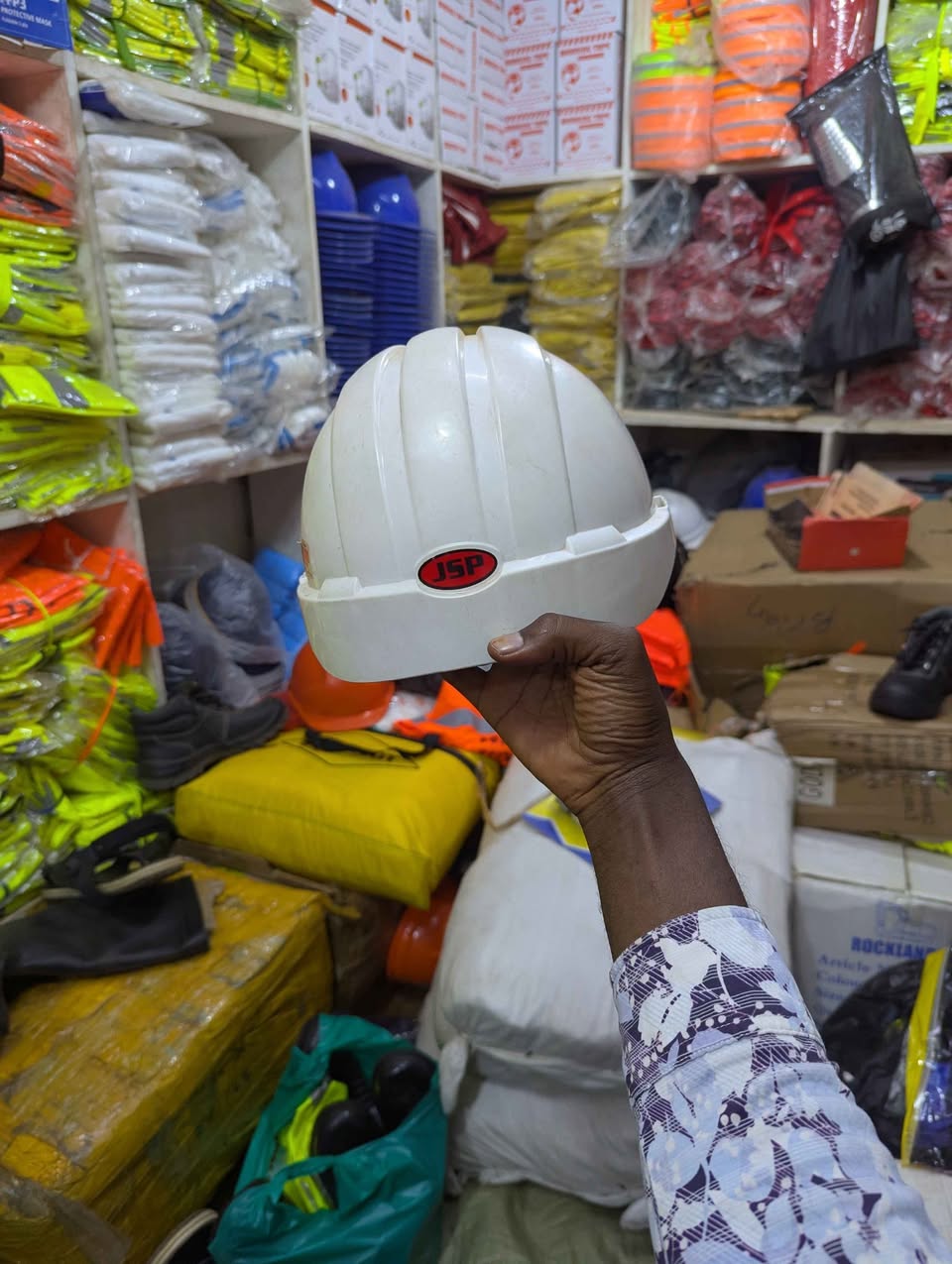 A picture of Heavy duty Construction helmet