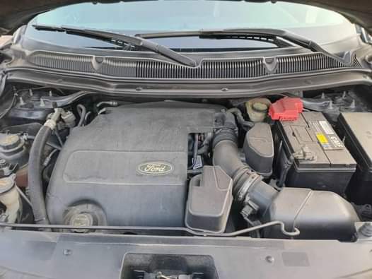 A picture of highlightFord explorer 2014 model car in perfect condition 10 8m