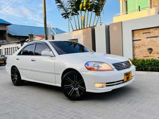 A picture of Toyota Grand Mark II On Sale