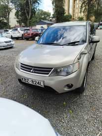 A picture of Mistubishi outlander