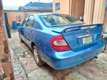 A picture of Toyota Camry 05