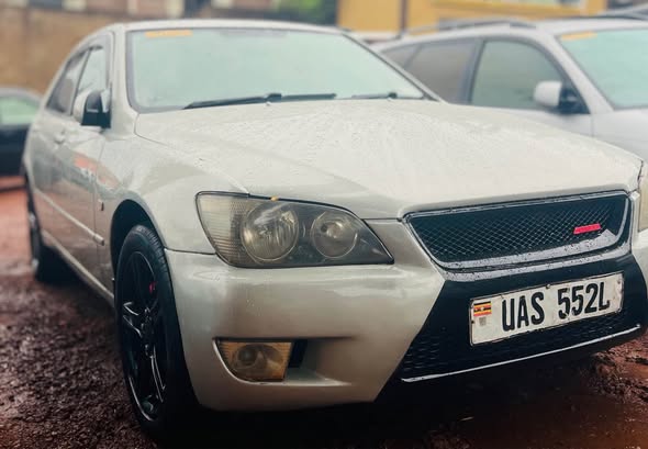 A picture of Toyota Alteza