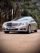 A picture of Mercedes Benz