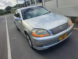 A picture of TOYOTA MARK II GRAND