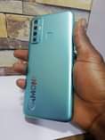A picture of Tecno Camon17 128gb 4 gb Ram