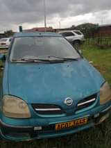 nissan almera