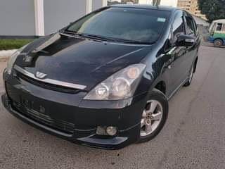 A picture of Wish kali sana inauzwa Price 12 5mil Year 2004 Engine