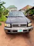 A picture of Nissan Pathfinder 2002