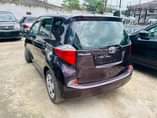 A picture of TOYOTA RACTIS 2011 12