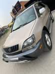 A picture of Lexus rx300