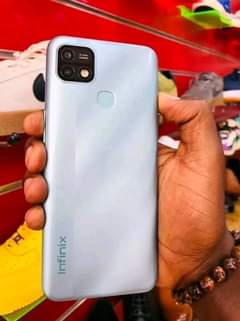 A picture of INFINIX HOT 10 CLEAN SANA
