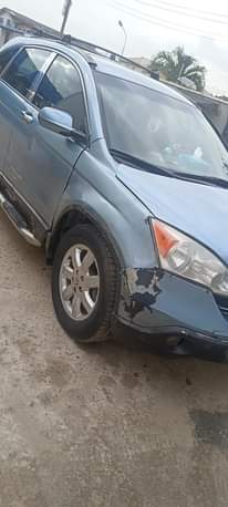 A picture of 2008 HONDA CR V