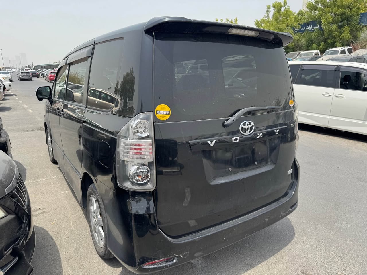 A picture of Toyota Voxy