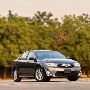 A picture of QUICK SALE A Super Clean Used 2013 Toyota Camry XLE