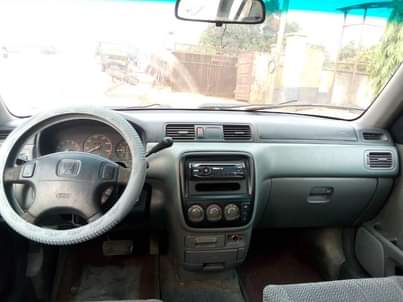 A picture of Clean and sound Honda CR V for sale in good
