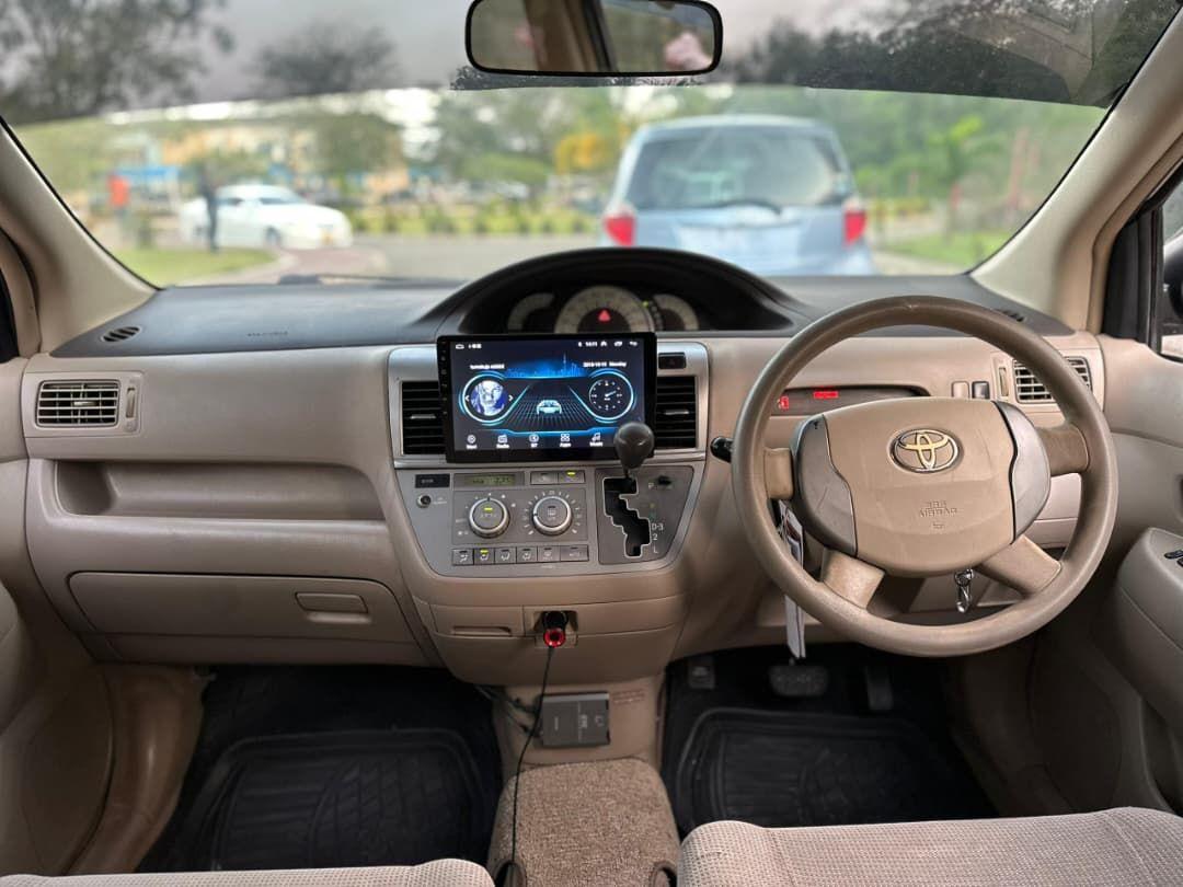 A picture of TOYOTA RAUM