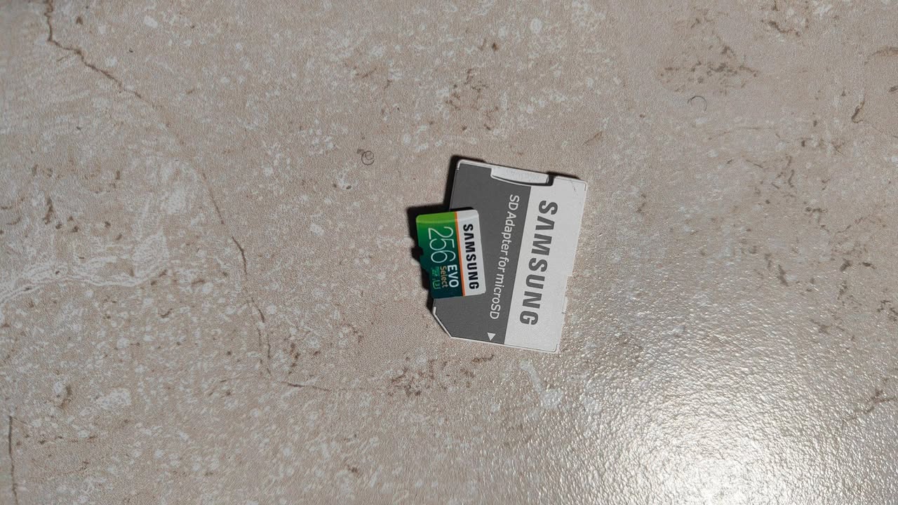 A picture of Hard disk ssd and ps3 games