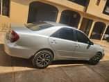 A picture of 04 Toyota Camry LE Read description for full details