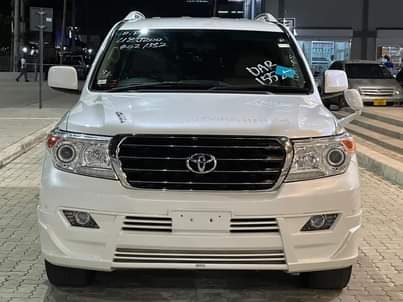 A picture of  BEI PRICE 130M LANDCRUISER 200 SERIES Year 2008 Engine