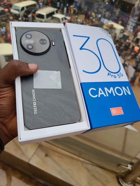 A picture of Tecno camon 30pro 5G Storage 512gb One year warranty Top